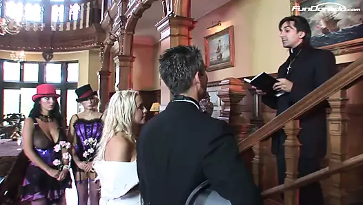 fundorado tam size göre!!! mehr videoları mehr kızlar!!!