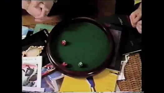 yves bailat iki kızı sikişir ve hortumla yıkar