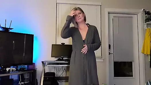 oda arkadaşım hayranlarım için sert içerik oluşturmama yardımcı oluyor