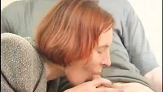 her zaman büyükanneleri ziyaret etmekten hoşlanır!