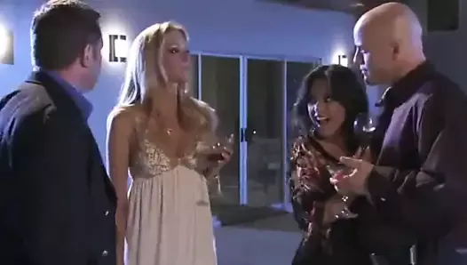 karım, en iyi arkadaşı ve kocasıyla tam takas