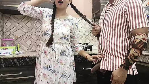 desi jija sali seks romance içinde mutfak Hint jija sali seks ile yaramaz hindi konuşma sert seks