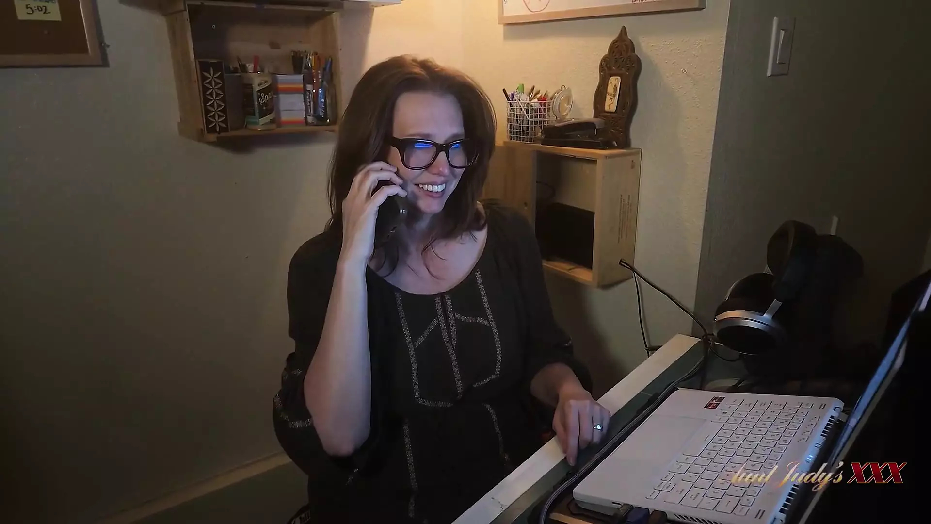 auntjudysxxx - büyük memeli olgun amatör sonbahar fena yaramaz bir masaj