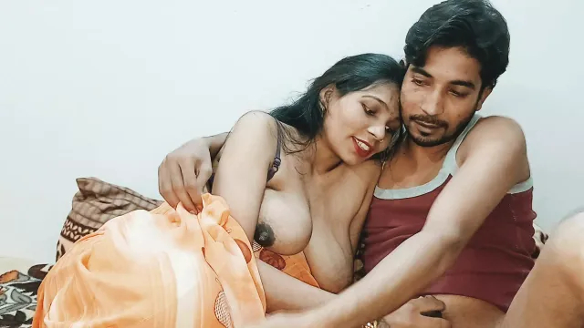 desi hamile komşu yenge Hintçe sesli seks