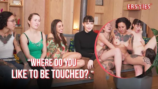 Ersties - ateşli Lezbiyen Dörtlü Seksi Bir Oyun Oynuyor