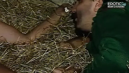 Ahırda sert üçlü