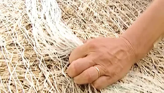 Alman büyükanne doğada sert sikildi