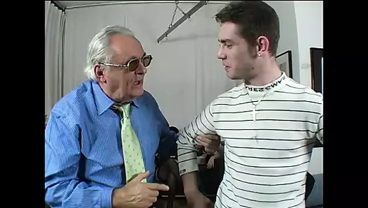 İtalya'dan Transeksüel - Bölüm 1