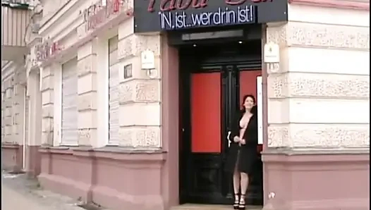 Tabu Film Klasiği: Tabu Bar - in İst Wer Drin İst