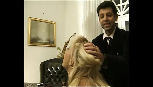 Riccardo Schicchi'nin Oburluğu - Bölüm 3