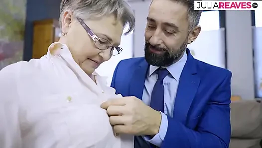 Nine Önce Amcığını Yalatıyor, Sonra da Bir Güzel Pompalatıyor