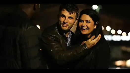 Dışarıda üflerken yakalandım!!