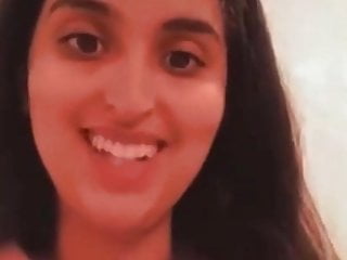 2021 yılı için Suudi kızların ateşli koleksiyonu