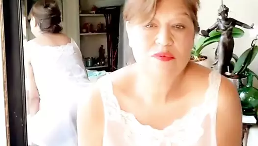 bana dokunulmalı, parmaklanmalı sikildi! olgun Latin kadın