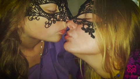 Hepsini bir kerede yutmamasını ve spermimle oynamamasını istedim