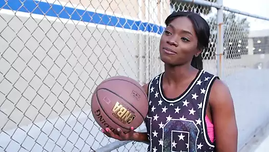 siyaha siyaha!! yoğun seks!!!