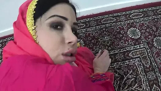 büyük göt Üvey anne ile Afgan peştuca Tacik azgın porno video