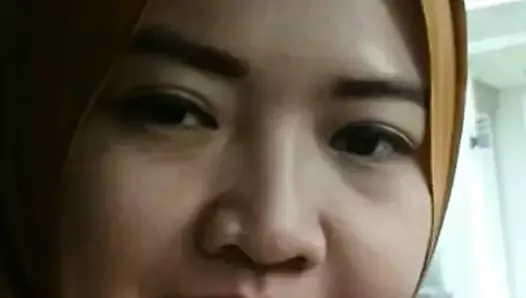 goyang ındah nikmat ony safitri - citra ınn, lippo cikarang konumundan 100 metre mesafede