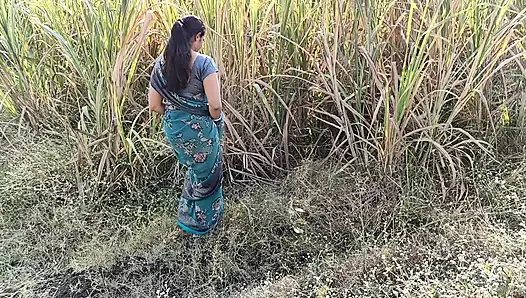 komal tanınmadığı insanların tarlasında ağlayınca bilmediği bir evde sikildi