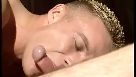 güzel amcıklar el sikildi