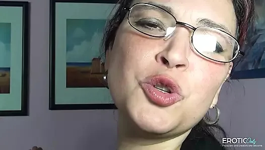 Karım ve en iyi arkadaşı ile ateşli olgun üçlü