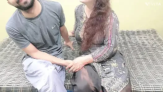 Hint Desi çift oral seks ve seks video ile Hindi Audio