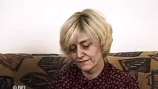 Çılgın büyükanne ile seks