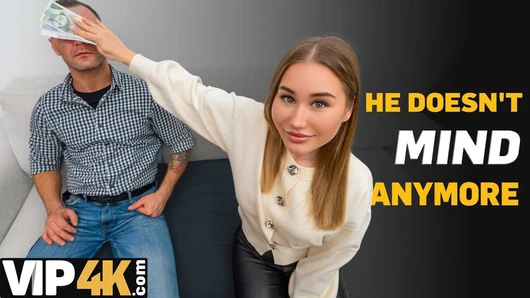 HUNT4K. Erkek arkadaşımın gözlerini banknotlarla kapattım ve yabancının sikini emdim! O kadar utangaç değilim