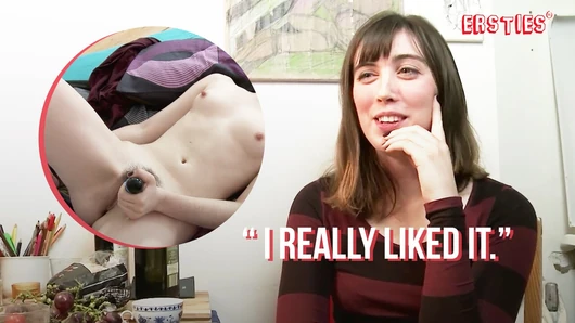 Ersties - Sevimli Amerikalı Kız Fiona B Orgazm Yolunu Titreşir